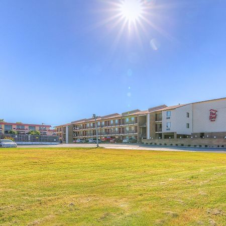 Red Roof Inn Тълса Екстериор снимка