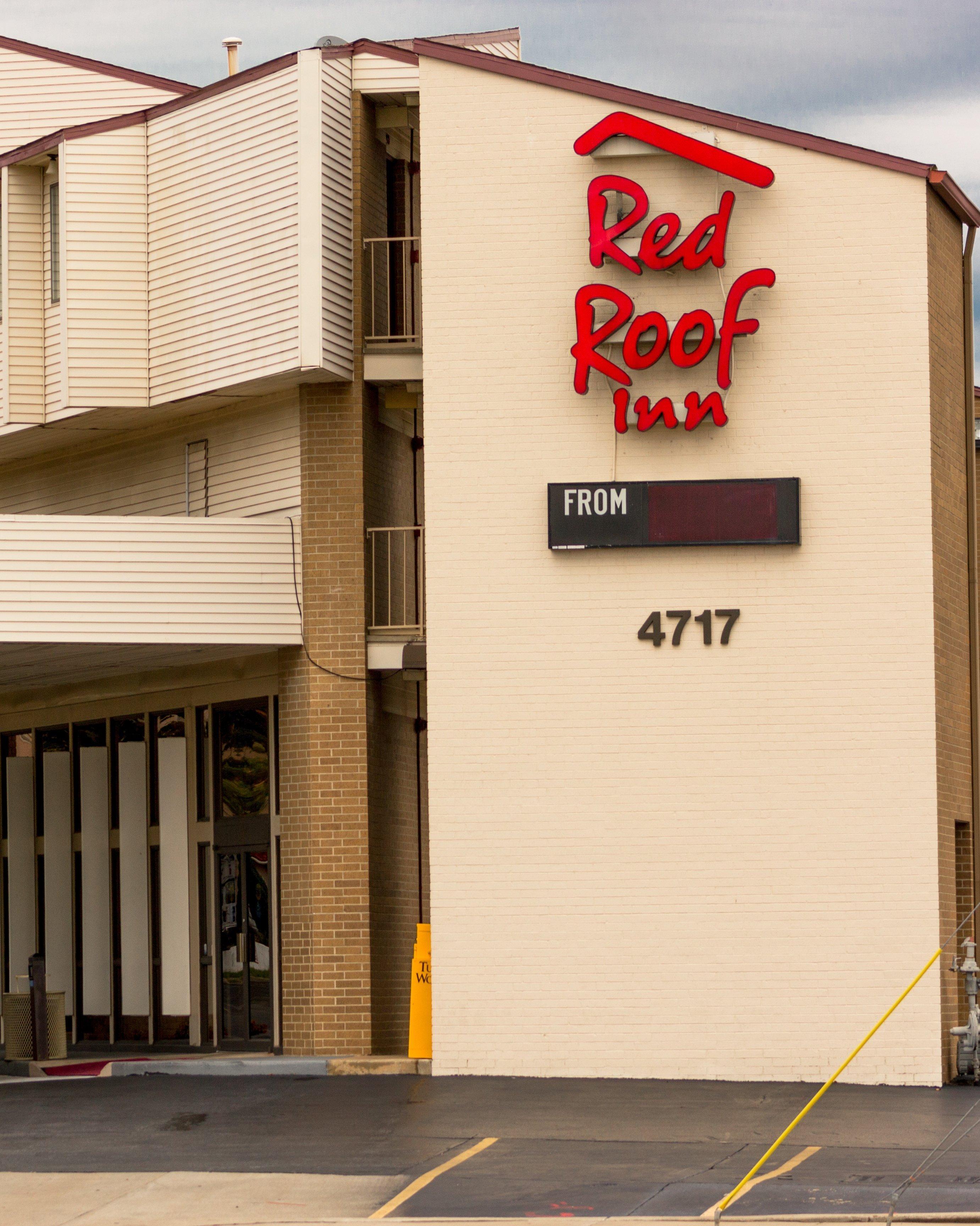 Red Roof Inn Тълса Екстериор снимка